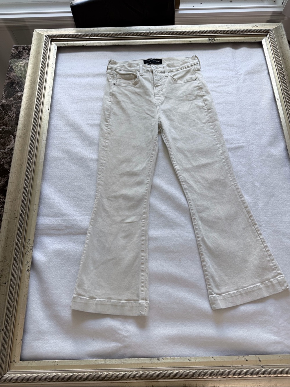 Veronica Beard Cream Flare Wide-Leg Jeans